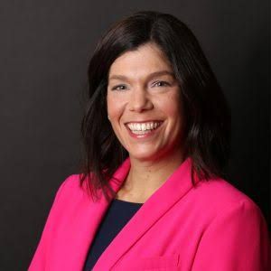 ​Tracey B. Frisch portrait